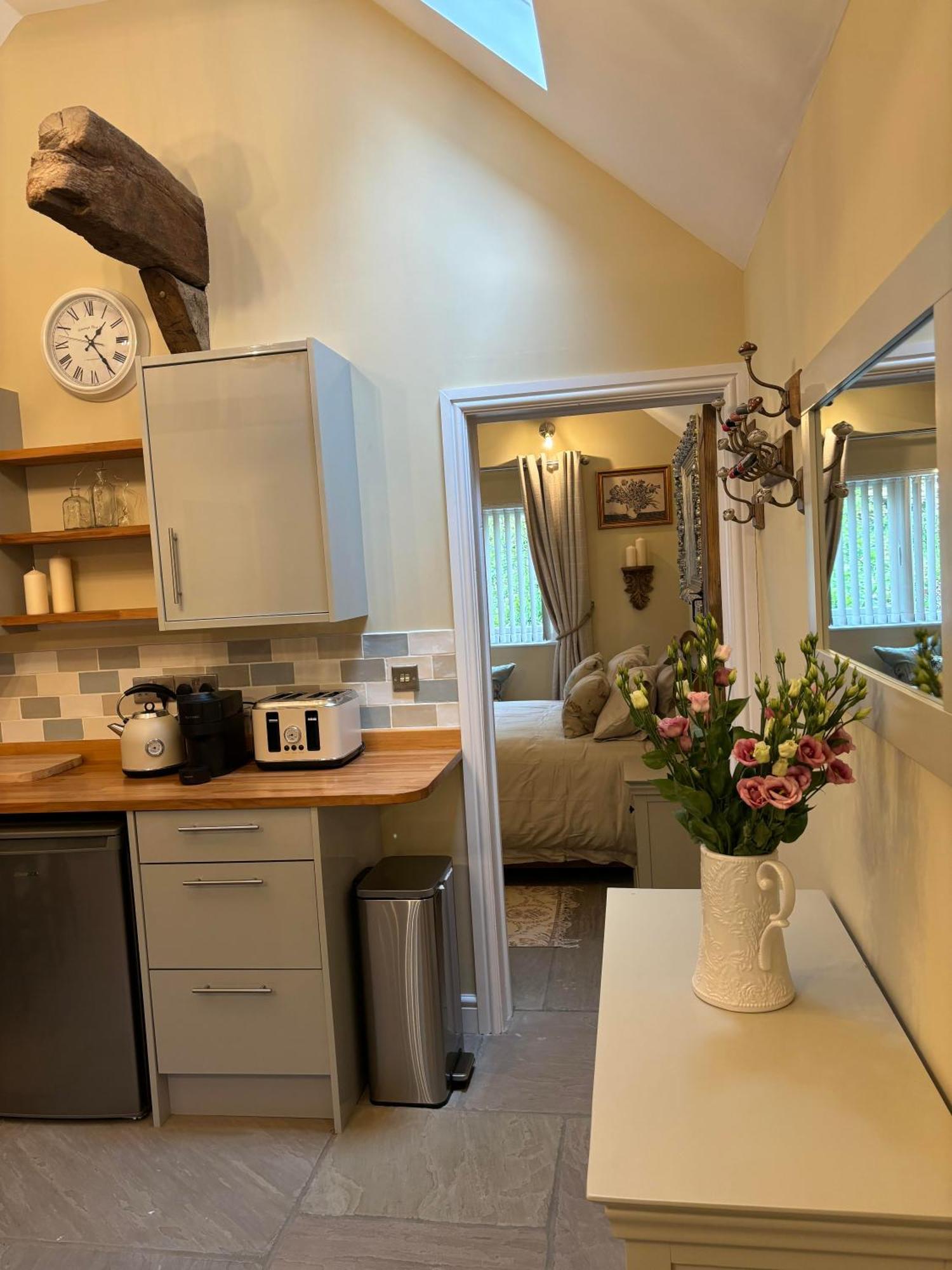 Mulberry House Farm Mulberry Lodge Chippenham  Exteriör bild