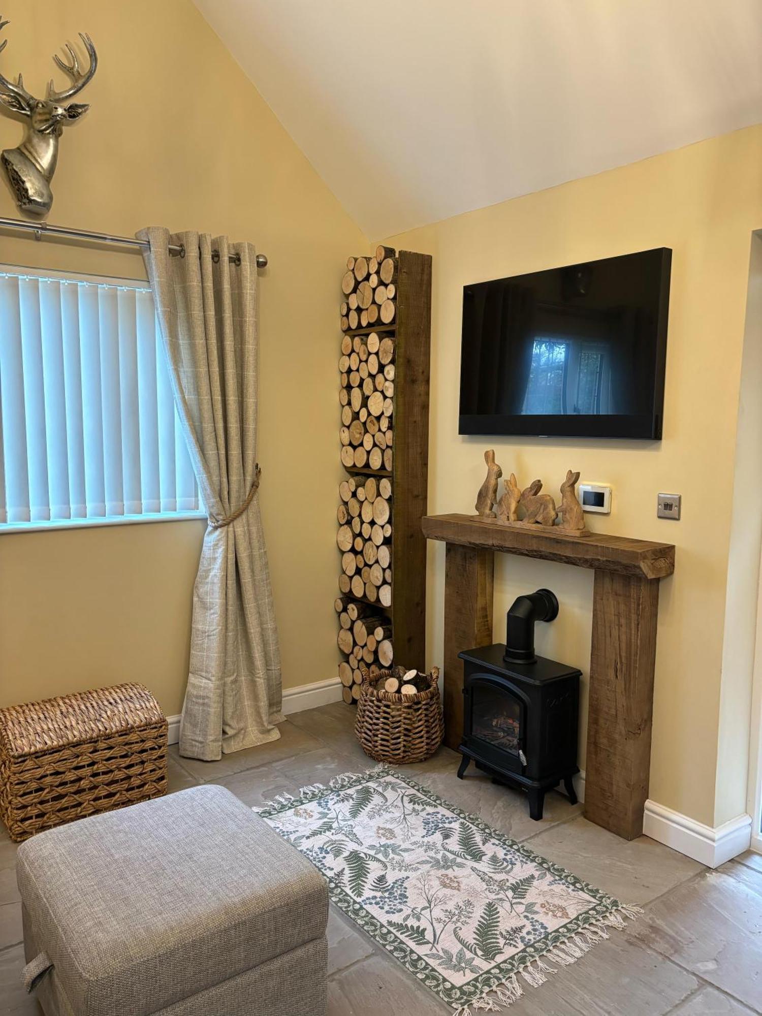 Mulberry House Farm Mulberry Lodge Chippenham  Exteriör bild